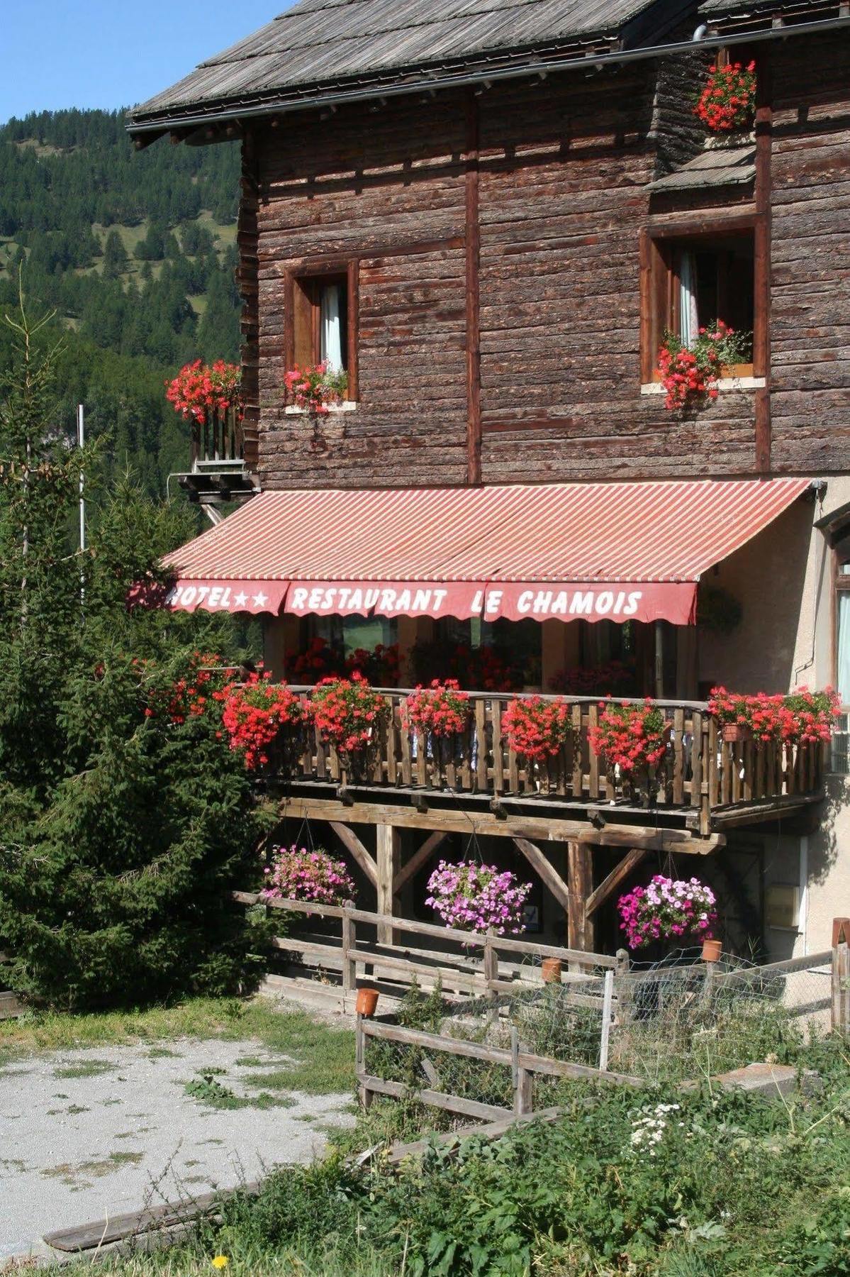 Hotel Le Chamois Logis Molines-en-Queyras Luaran gambar