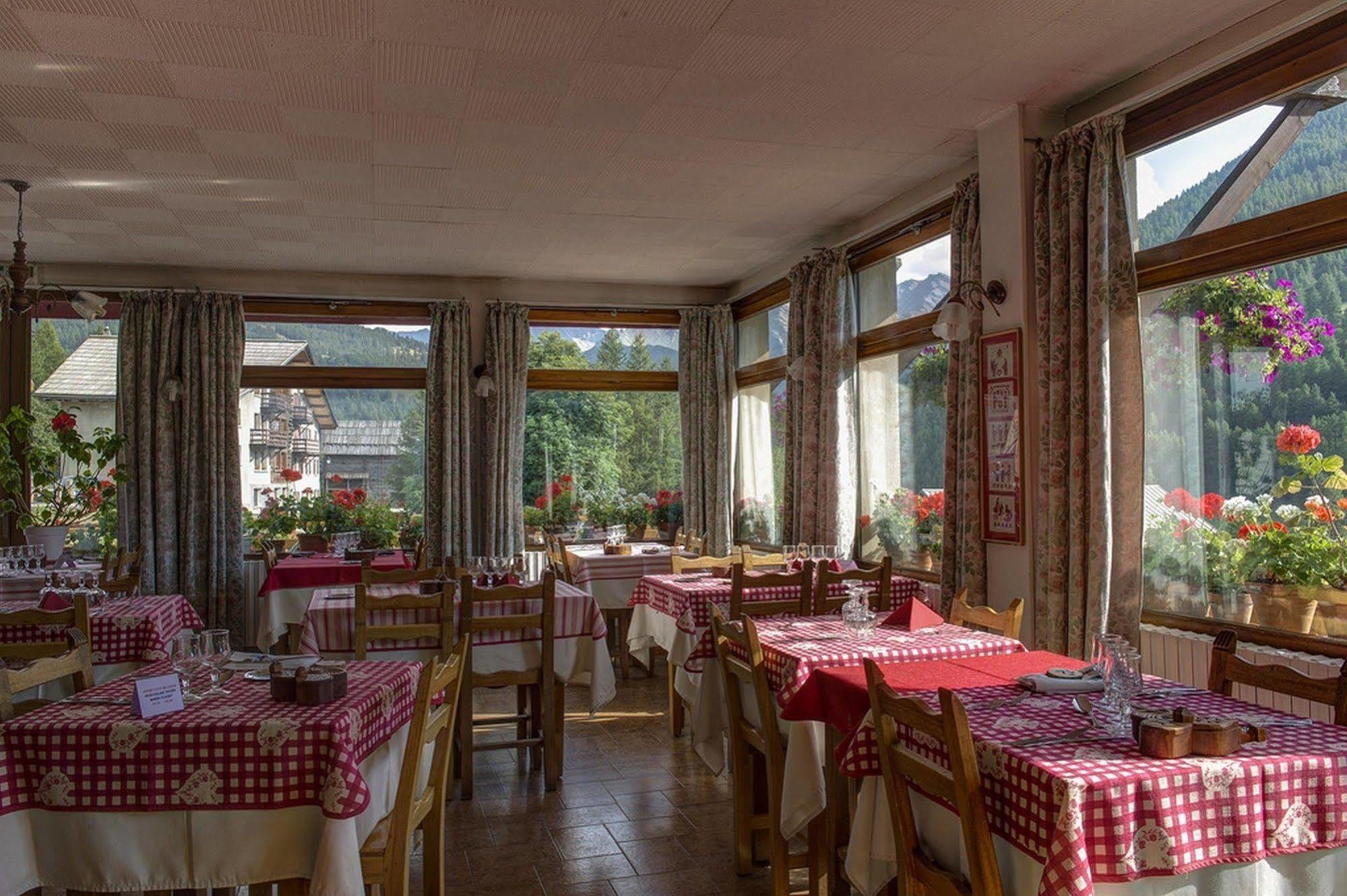 Hotel Le Chamois Logis Molines-en-Queyras Luaran gambar