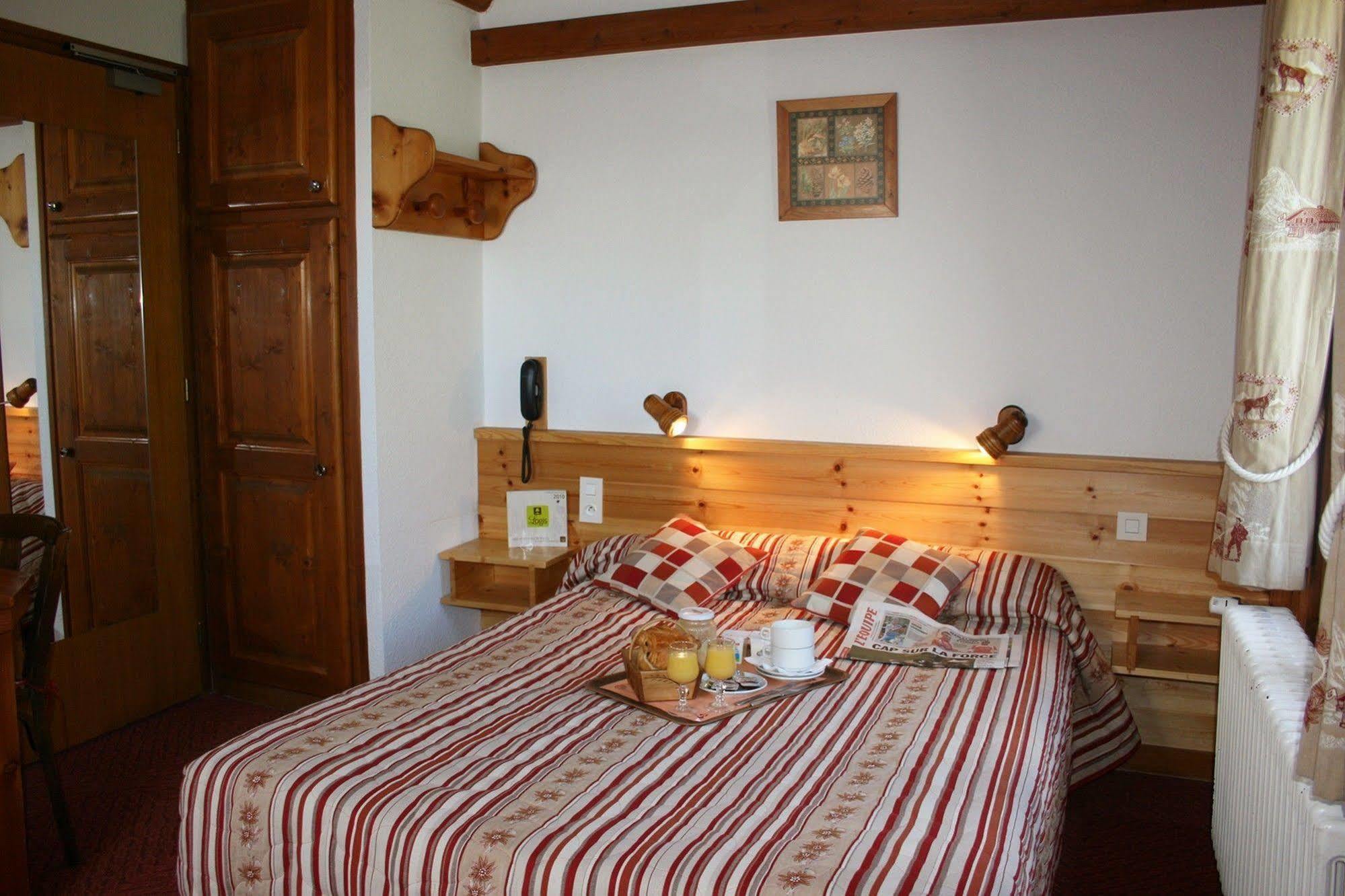 Hotel Le Chamois Logis Molines-en-Queyras Luaran gambar
