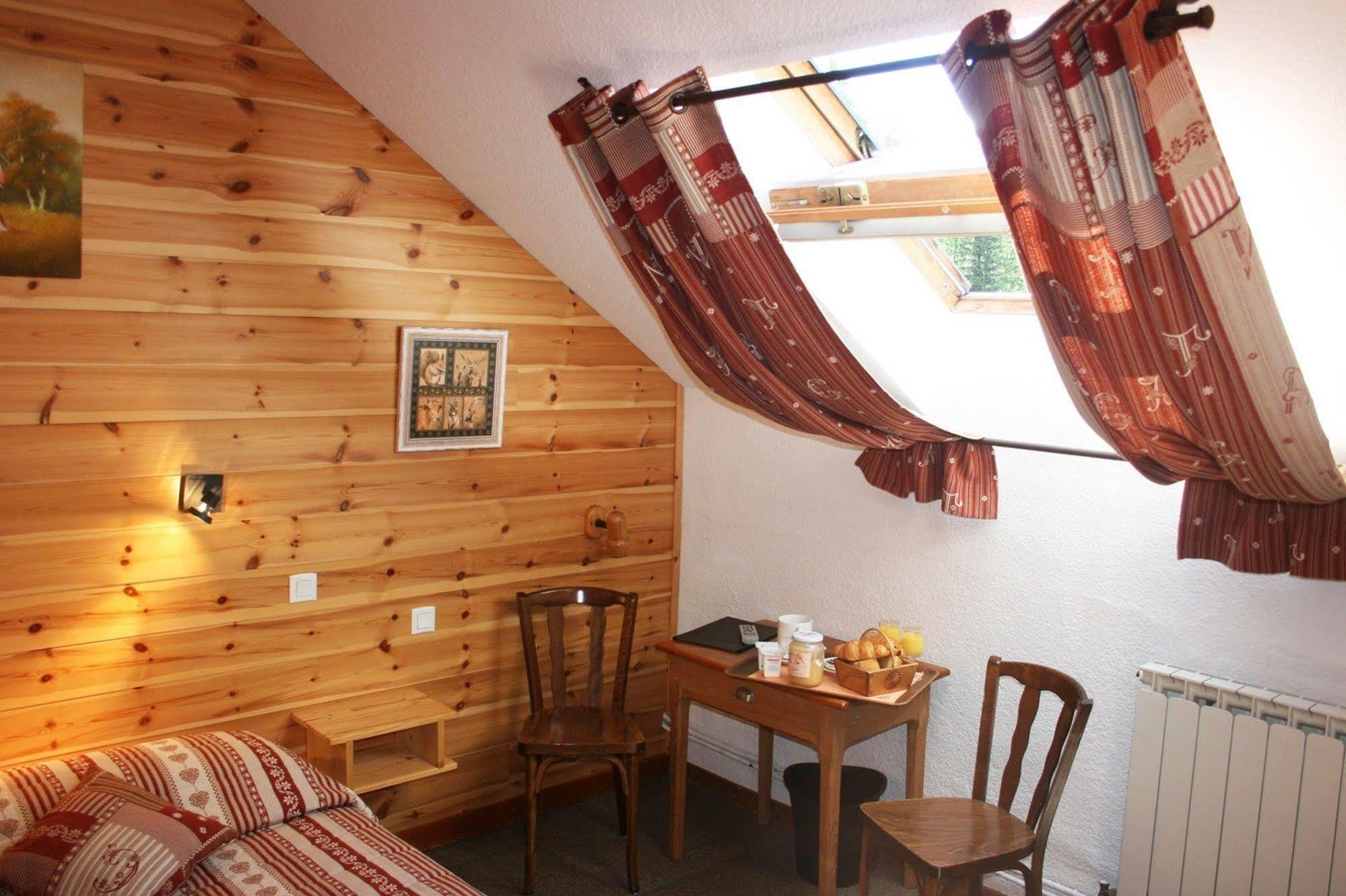 Hotel Le Chamois Logis Molines-en-Queyras Luaran gambar